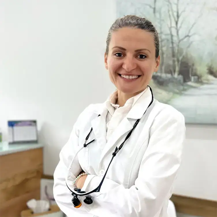 Dr. Iliana Paparisto